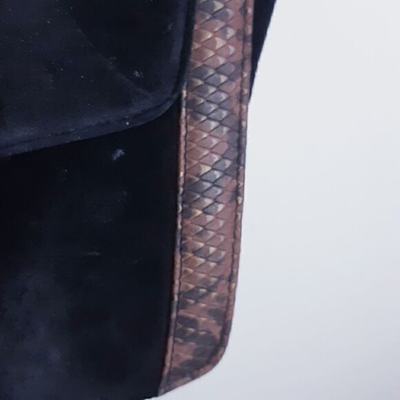 Canada Vintage Suede and Snakeskin Leather And Chain Crossbody Bag - Picture 11 of 15
